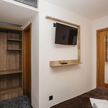 La Trobada Hotel Sport Ripoll Ngoại thất bức ảnh