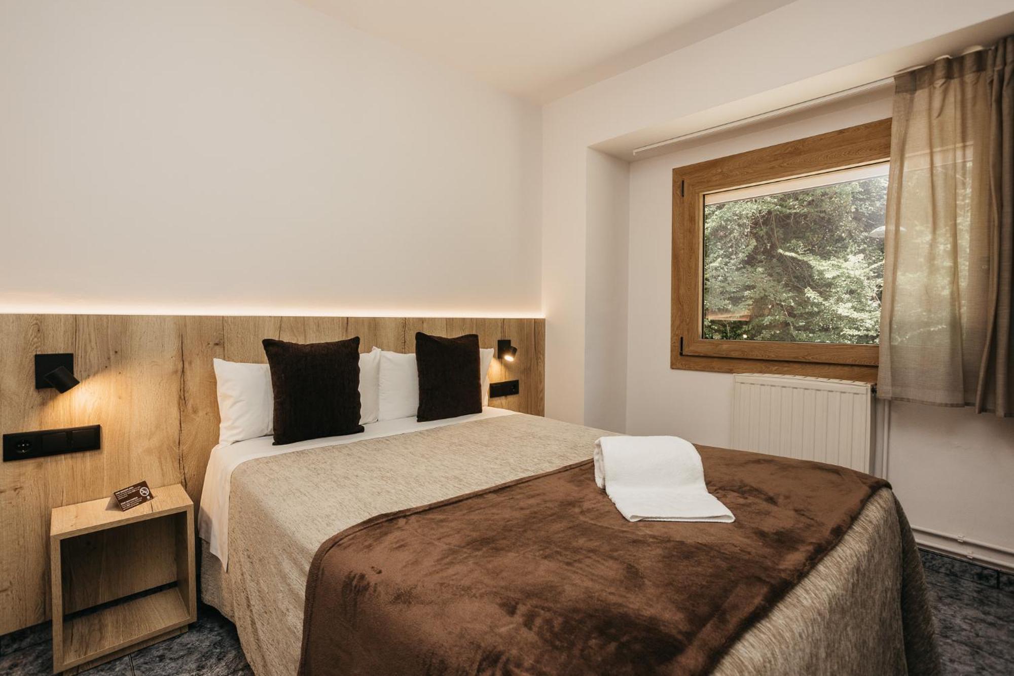 La Trobada Hotel Sport Ripoll Ngoại thất bức ảnh