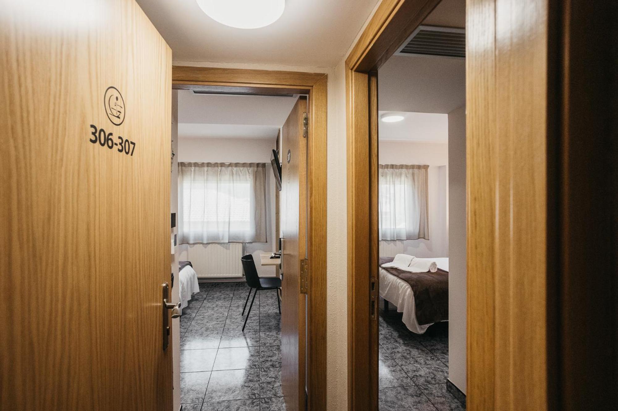 La Trobada Hotel Sport Ripoll Ngoại thất bức ảnh