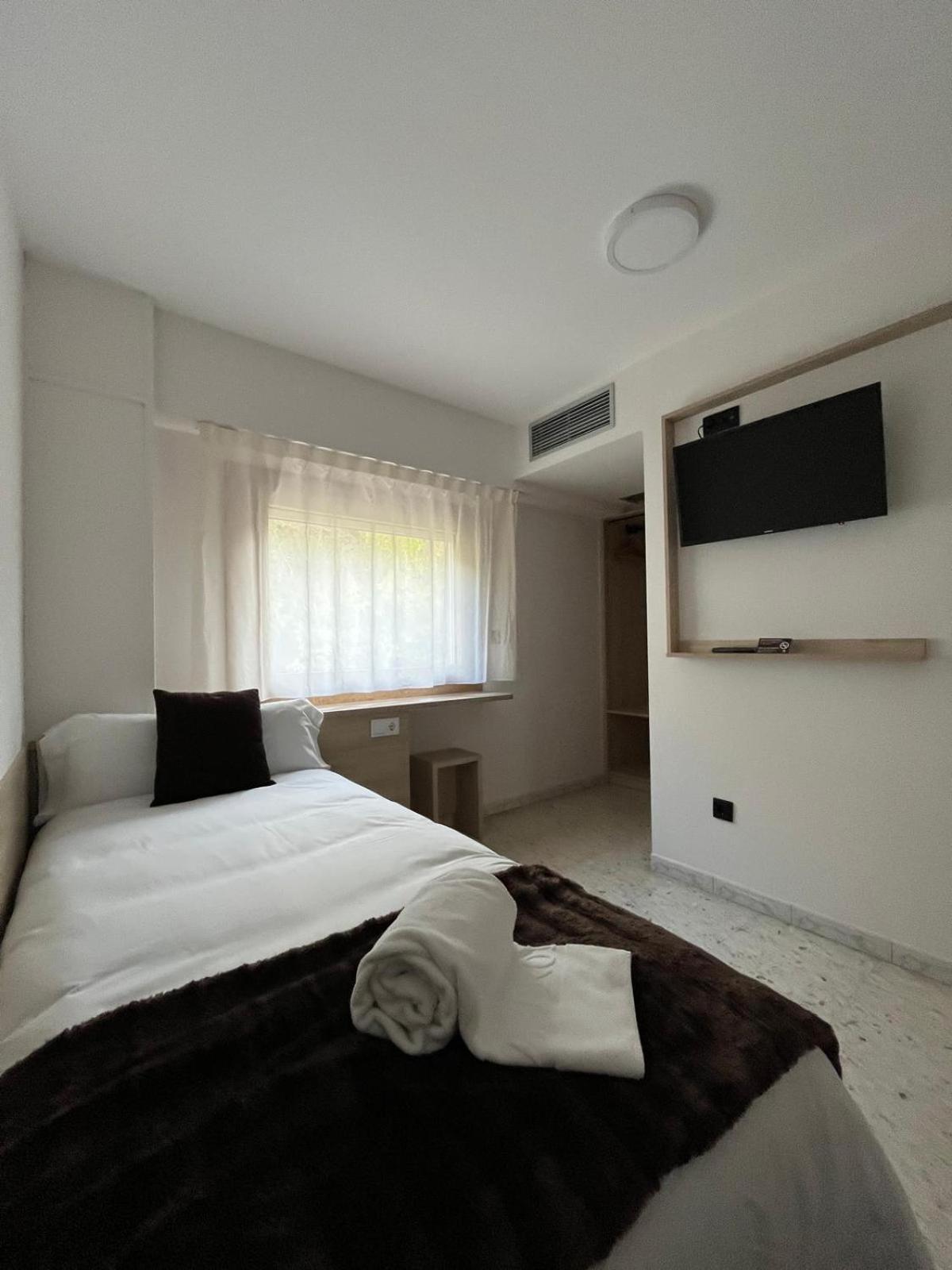 La Trobada Hotel Sport Ripoll Ngoại thất bức ảnh